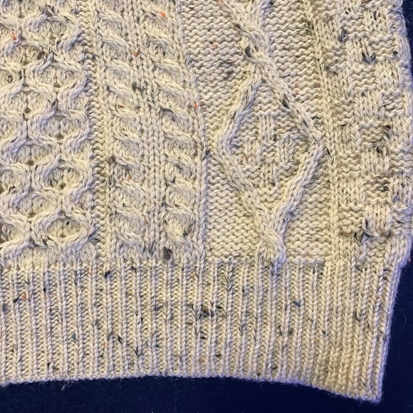 Arancrafts Ireland 100% Wool Vintage Cream Speck Fisherman Cable Knit Sweater XL - Picture 5 of 7